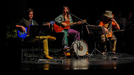 Aspenyarrow performs   Kayti Heller and joined by David Krepel and Burke Doyle