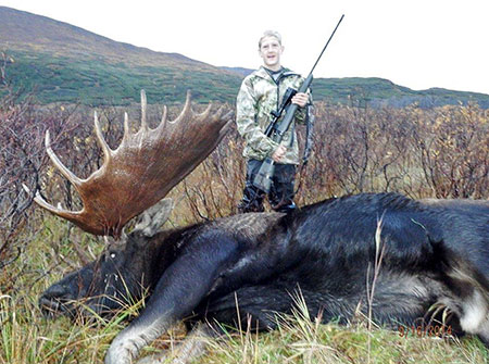 Jake D39Agostino with a 2014 moose