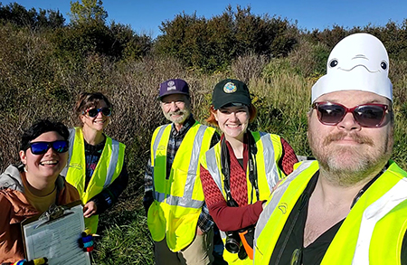 Meet your ADFampG Viewing Station beluga experts at the Kincaid Overlook From left to right Barb Lake ADFampG Andi Parrott ADFampG John Plaskett AWWU Kelsea Anthony ADFampG and Christopher Rockwell volunteer